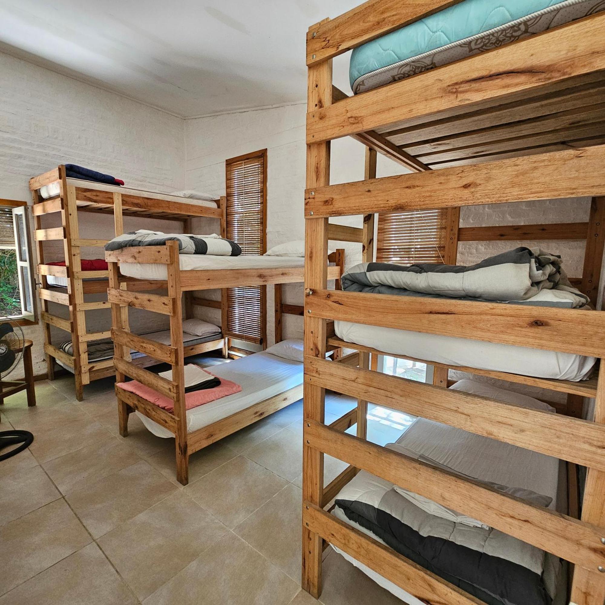 Hostel Punta Ballena Bar Пунта-дель-Эсте Экстерьер фото
